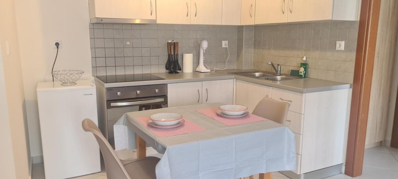 Sergios Apartments 12 Nea Chili Экстерьер фото