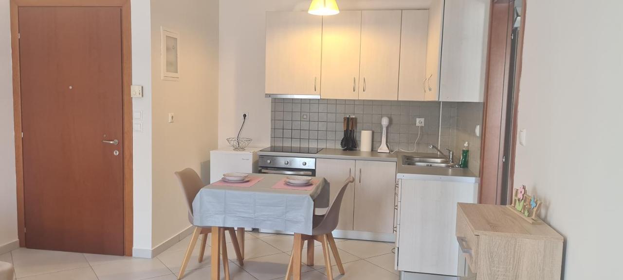 Sergios Apartments 12 Nea Chili Экстерьер фото